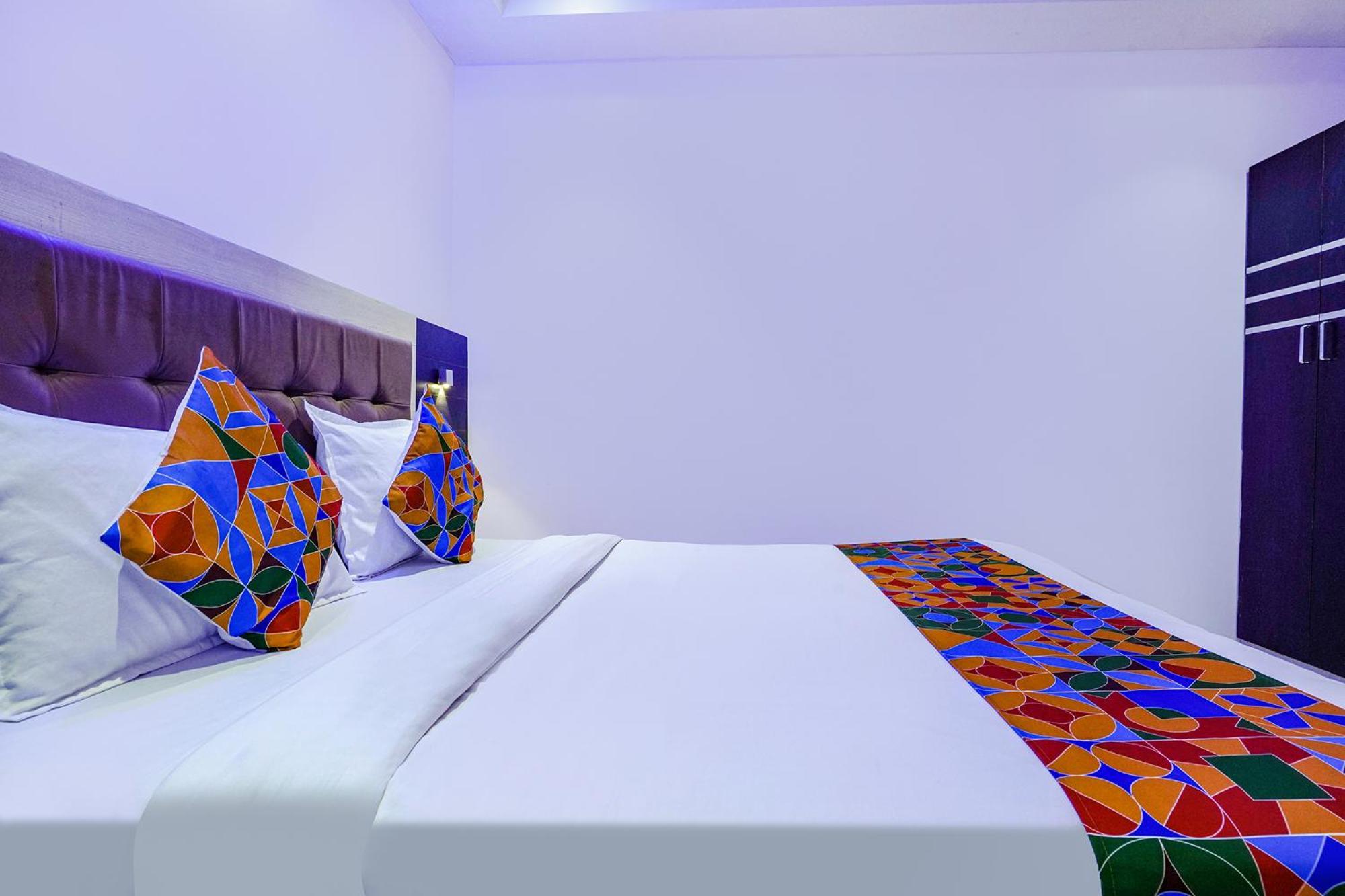 Fabexpress Embassy Suites - Nr Bkc Мумбаи Экстерьер фото